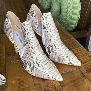 Snake print 4”inch heel